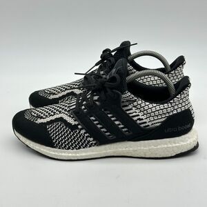 Adidas Ultraboost DNA Black White Oreo Women's Size 9 Running Shoes FZ1850